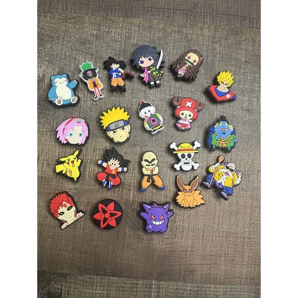 Lot Of 20 Demon Slayer,  Pokémon, Croc / Clog Charms anime characters Mixed Lot - Picture 1 of 5